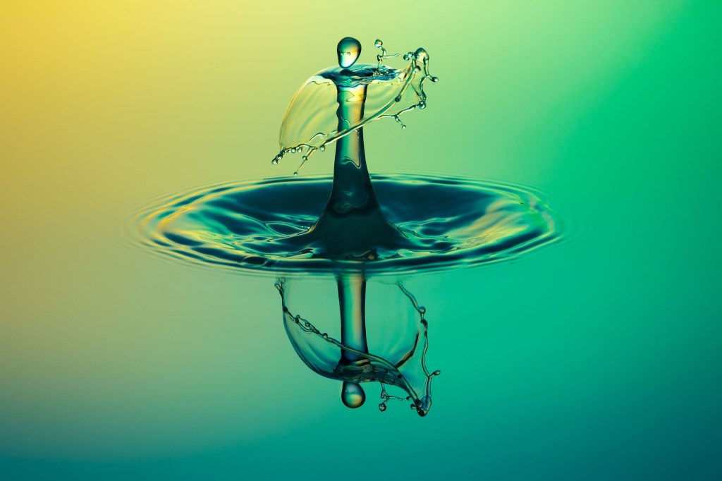 L’eau et la kinésiologie : un élément essentiel pour l’équilibre du corps et de&nbsp;l’énergie
